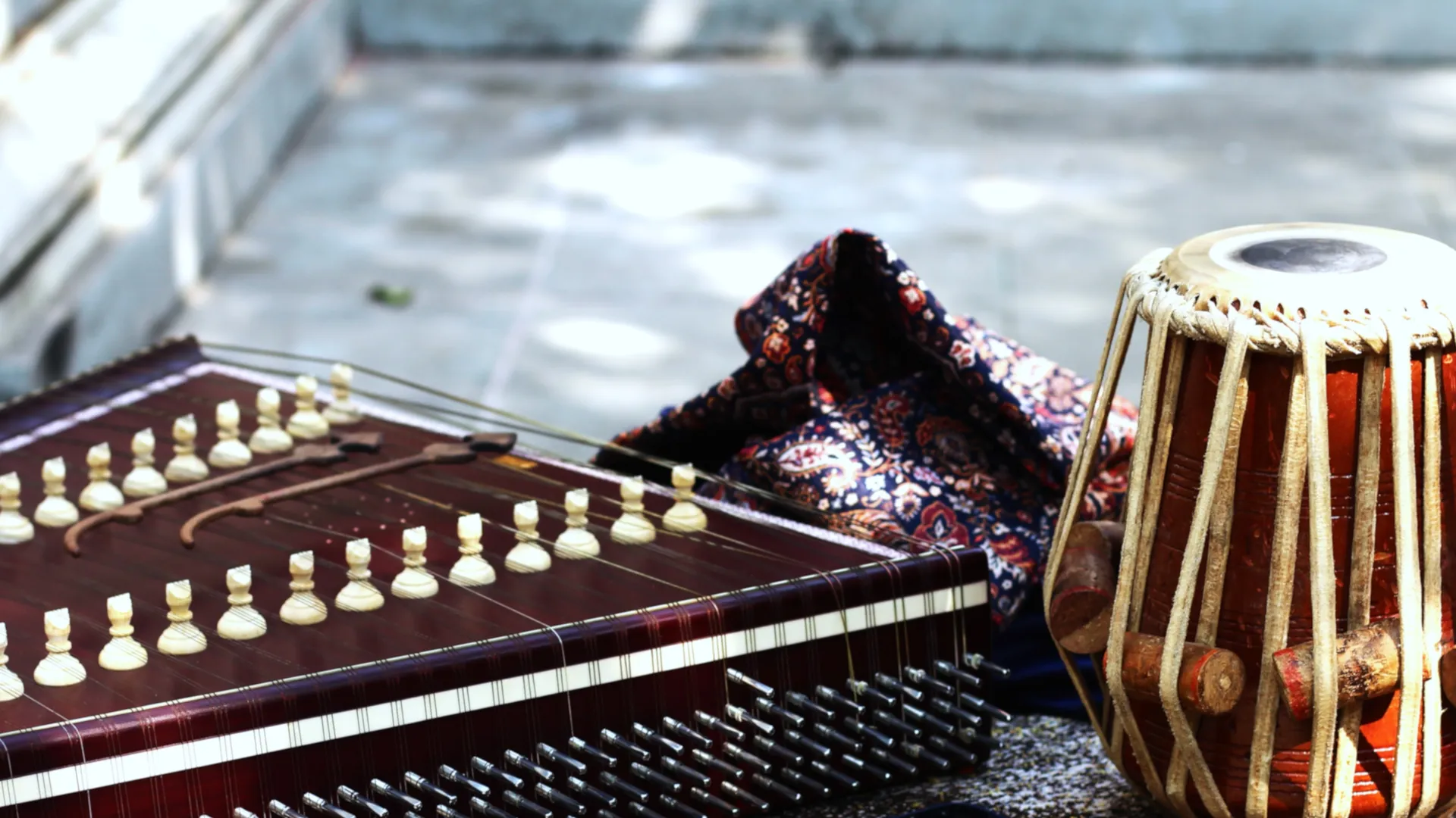 Live Online Tabla Classes background